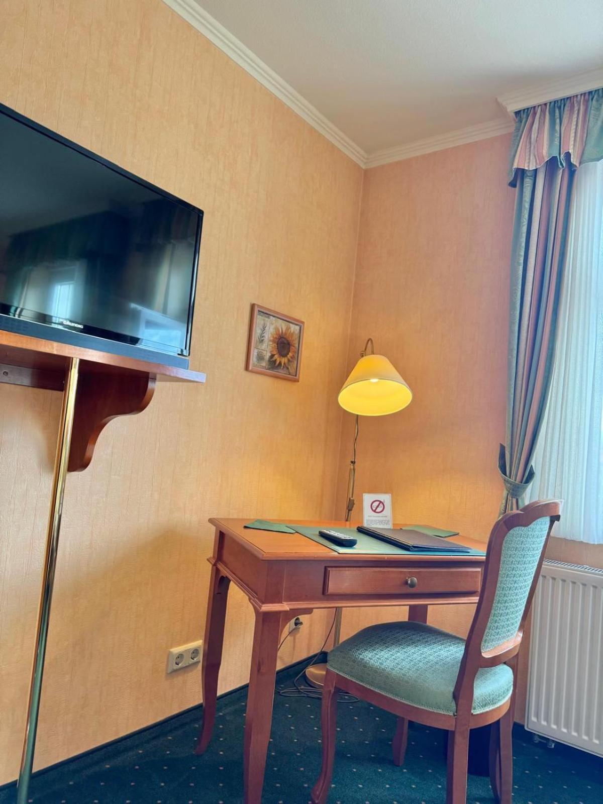 Pension Alter Kutschenbauer Wernigerode Exterior foto